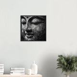Portrait de Sérénité : Visage de Bouddha en Noir et Blanc