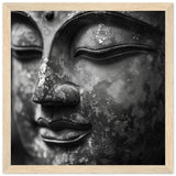 Portrait de Sérénité : Visage de Bouddha en Noir et Blanc