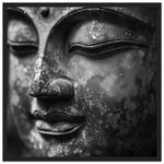 Portrait de Sérénité : Visage de Bouddha en Noir et Blanc